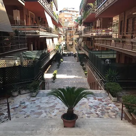 Grande, Terrazzato Perfetto Per Famiglie E Gruppi Appartement *